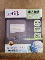 LED FLOOD KN 50W=175W 6652L 120-277V 5K